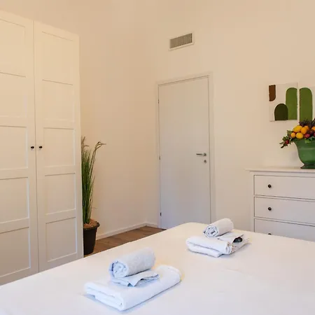 Apartment Elegant Flat - Few Minutes To Duomo & Prada Mailand